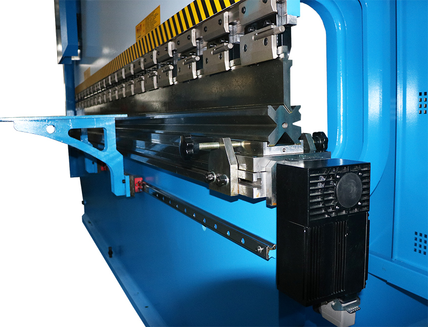 automatic crowing table